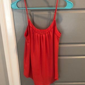 Red/orange tank